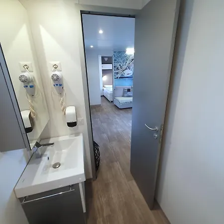 Mobile House 4 You, - Slanica Parque de vacaciones Murter