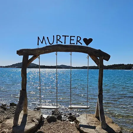 Mobile House 4 You, - Slanica 3* Murter