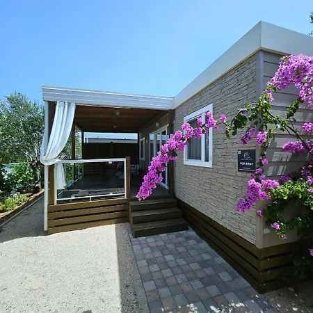 Holiday park Mobile House 4 You, - Slanica Murter
